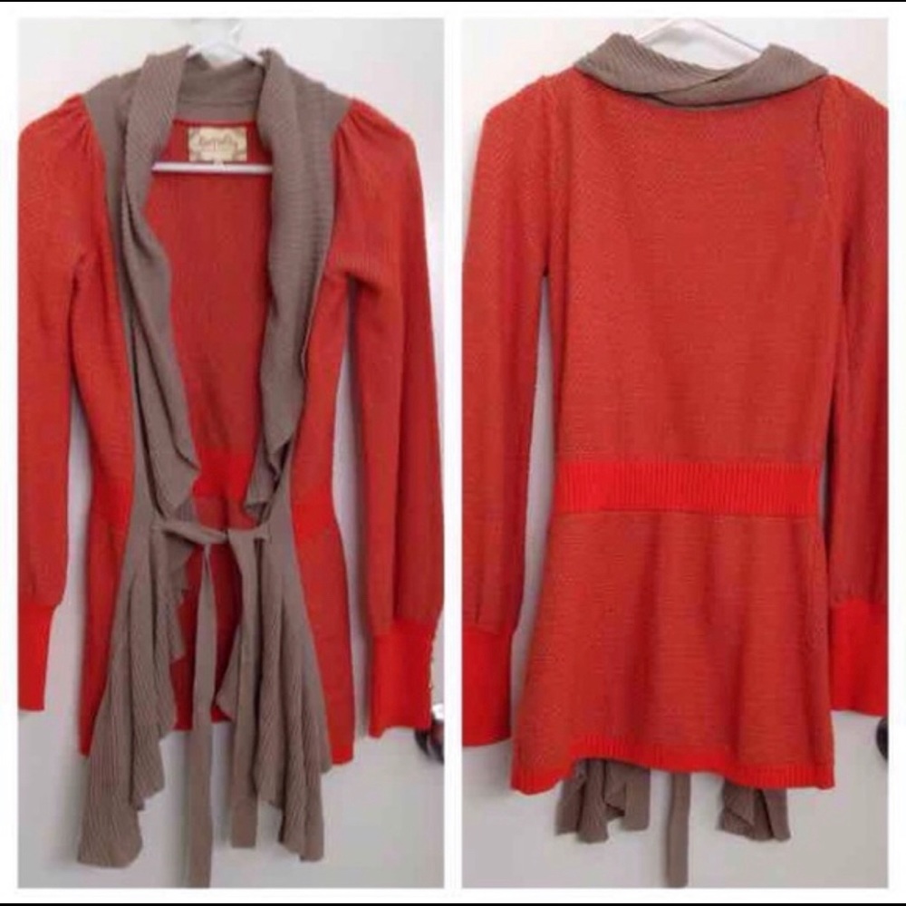 Rare Ruffled Firelight Cardigan - Picture 2 of 2